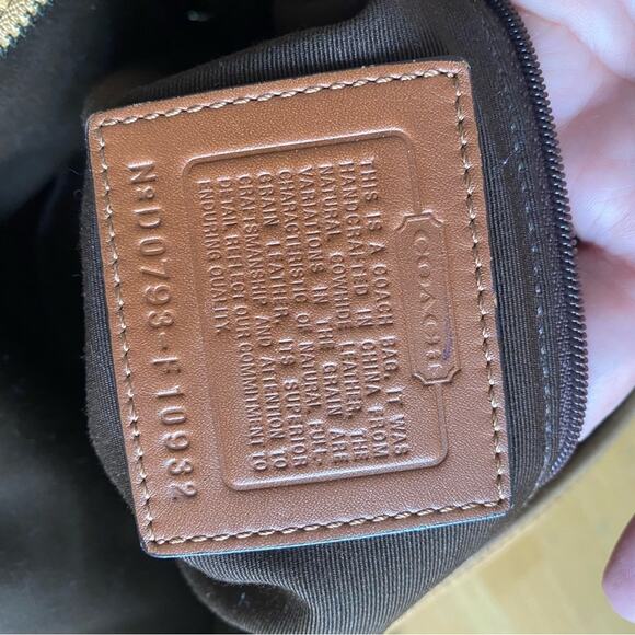 Coach Y2K Studded Grommet Tan Camel Leather Soho Shoulder Bag - Picture 3 of 10